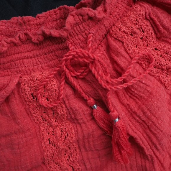 Lace Shorts with Drawstring & Toggles - Picture 2 of 5